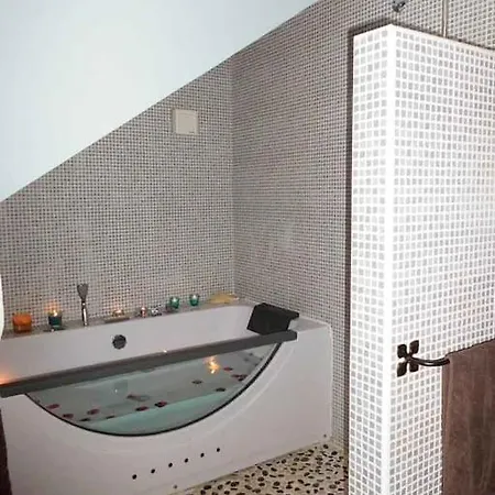 Casa El Barriejo En 8 Pax 度假居